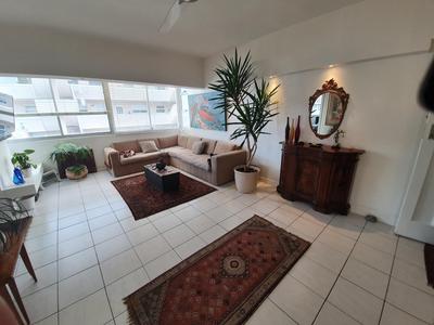Apartment / Flat For Rent in Sea Point, Cape Town