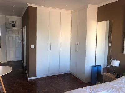 Apartment / Flat For Sale in Three Anchor Bay, Cape Town